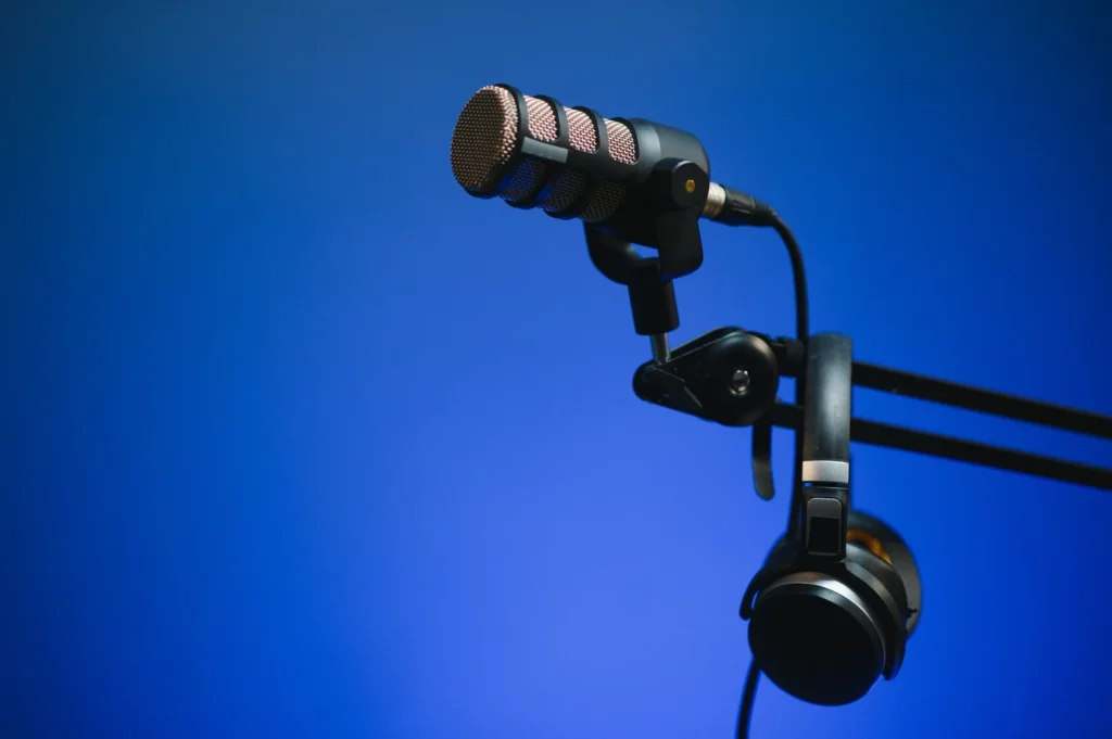 Micro de studio pour un podcast d’entreprise